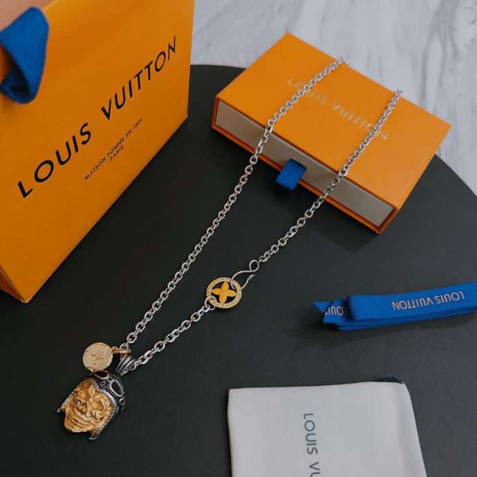 Picture of LV Necklace _SKULVnecklace06cly17612398